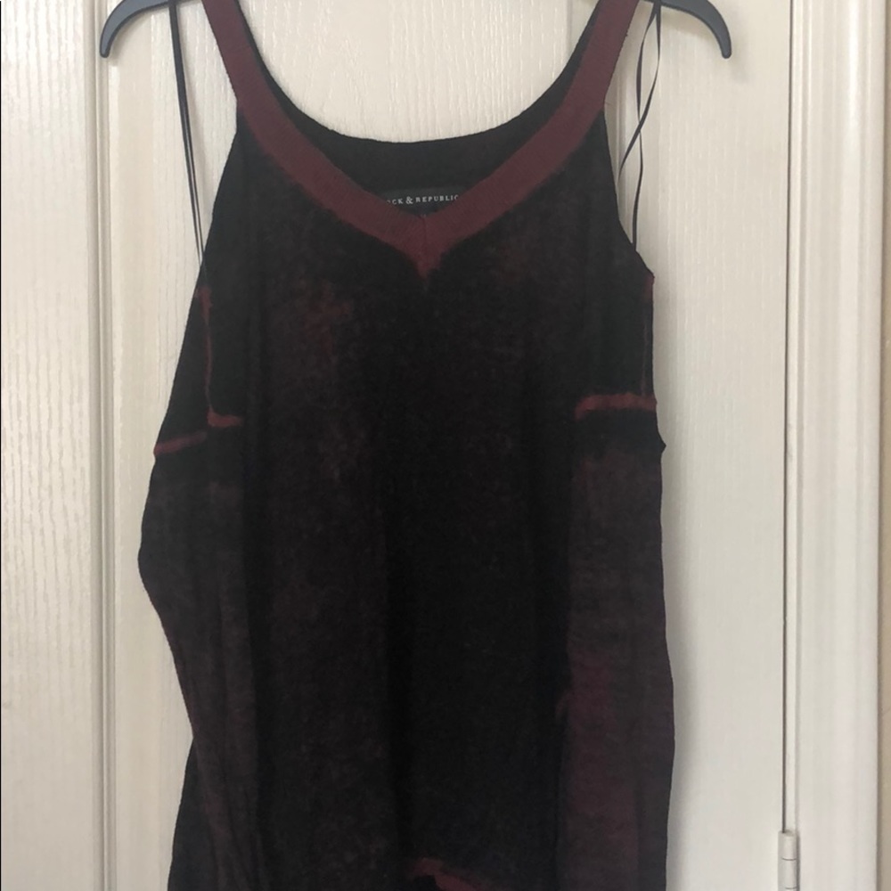 Open Shoulder sweater